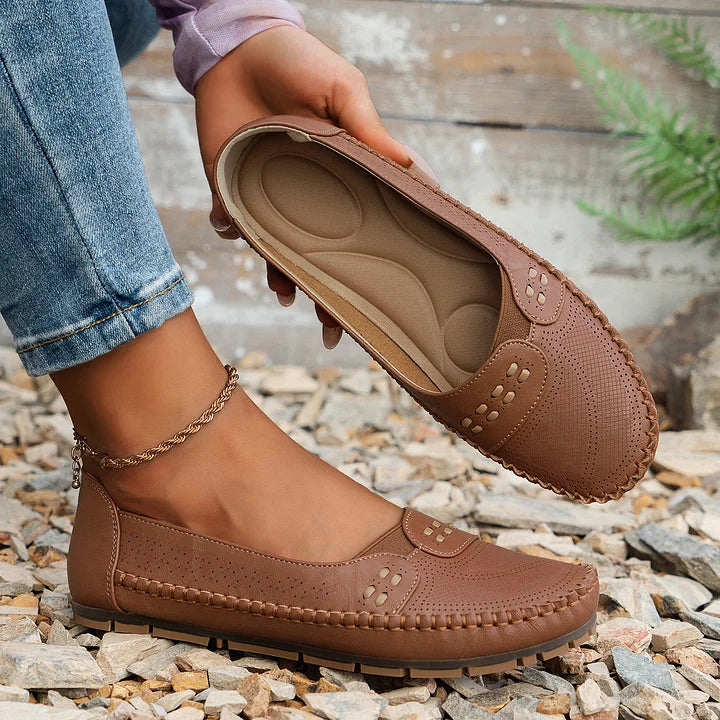 Lydia | Women&
