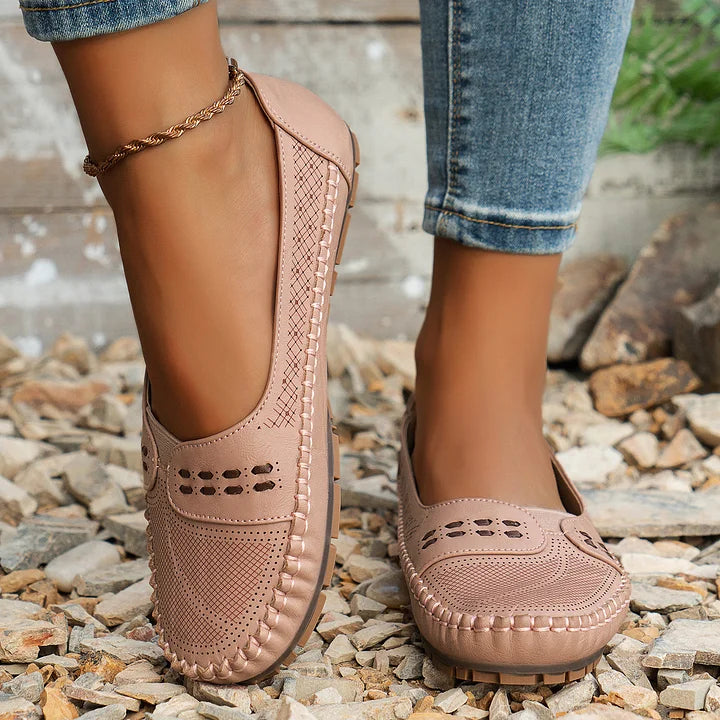 Lydia | Women&