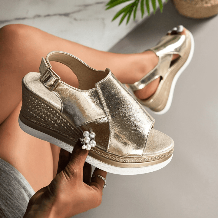 Ellie | Women&
