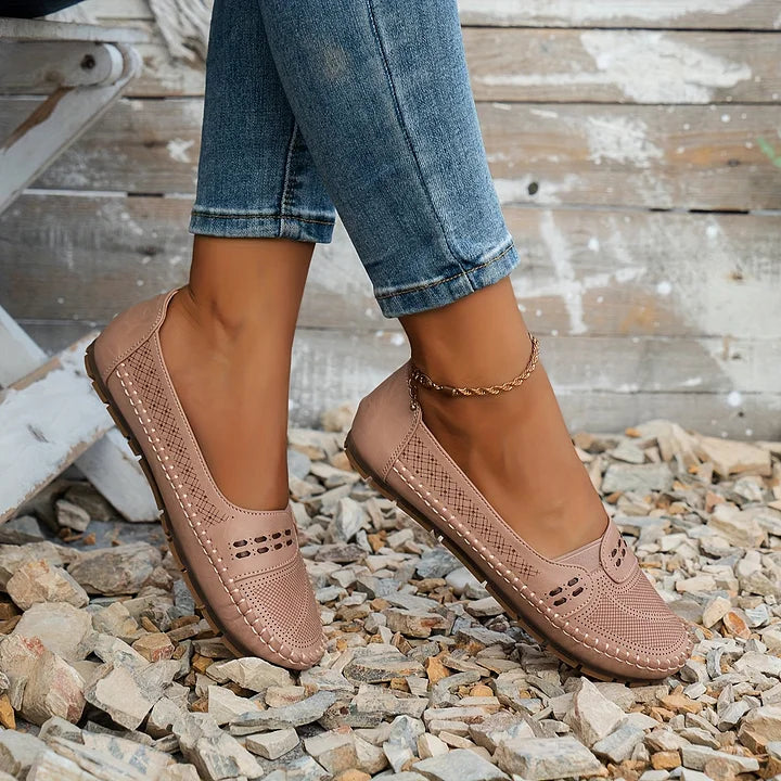 Lydia | Women&