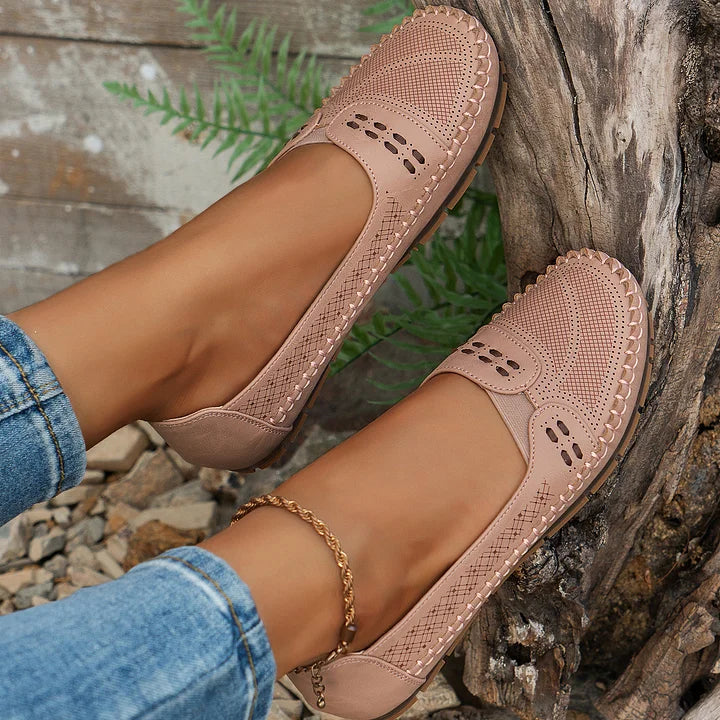 Lydia | Women&