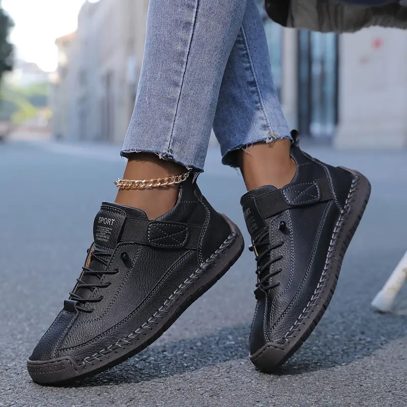 Kallie | Women&