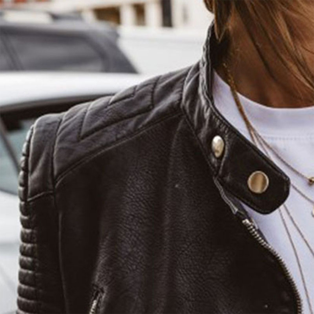Lily | Women&