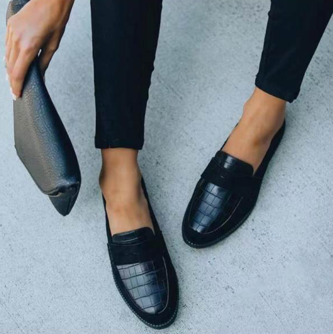 Alora | Women’s Casual Croc Pattern Loafers