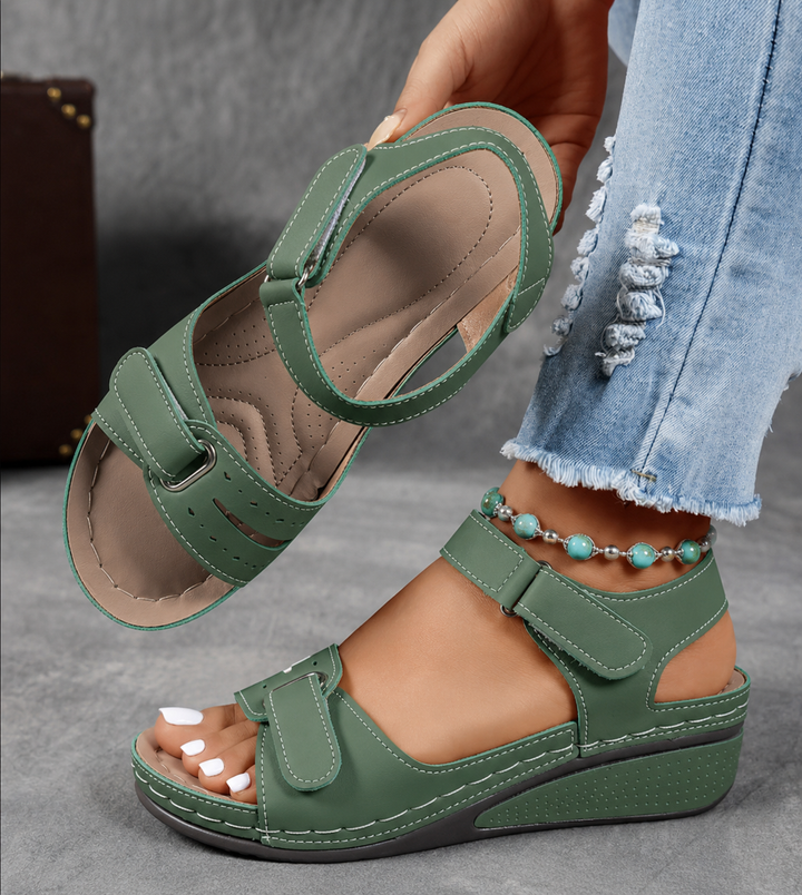 Evelyn | Women&