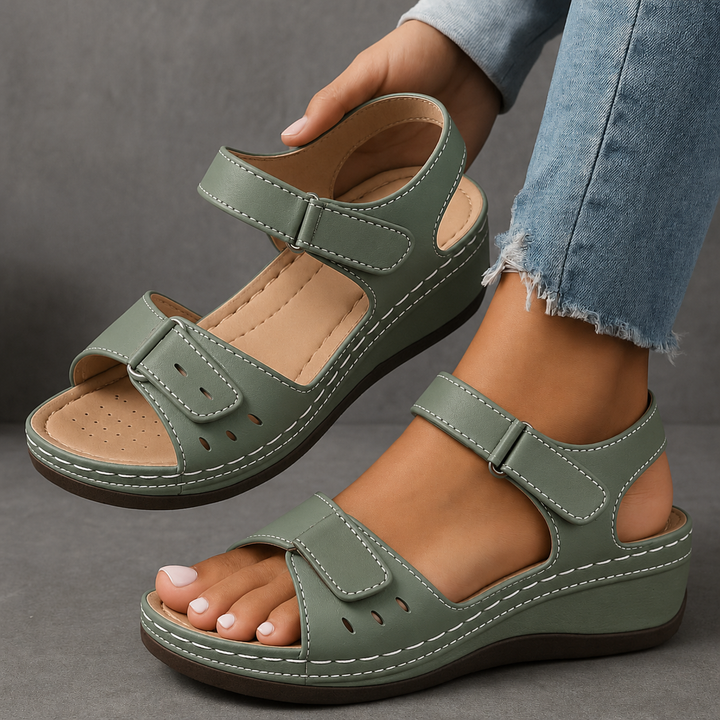 Evelyn | Women&