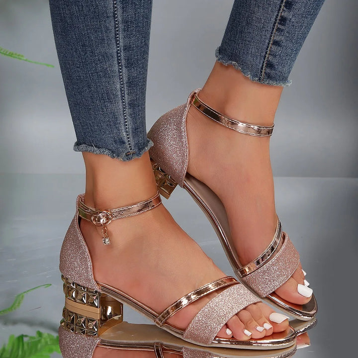 Kyra | Women&