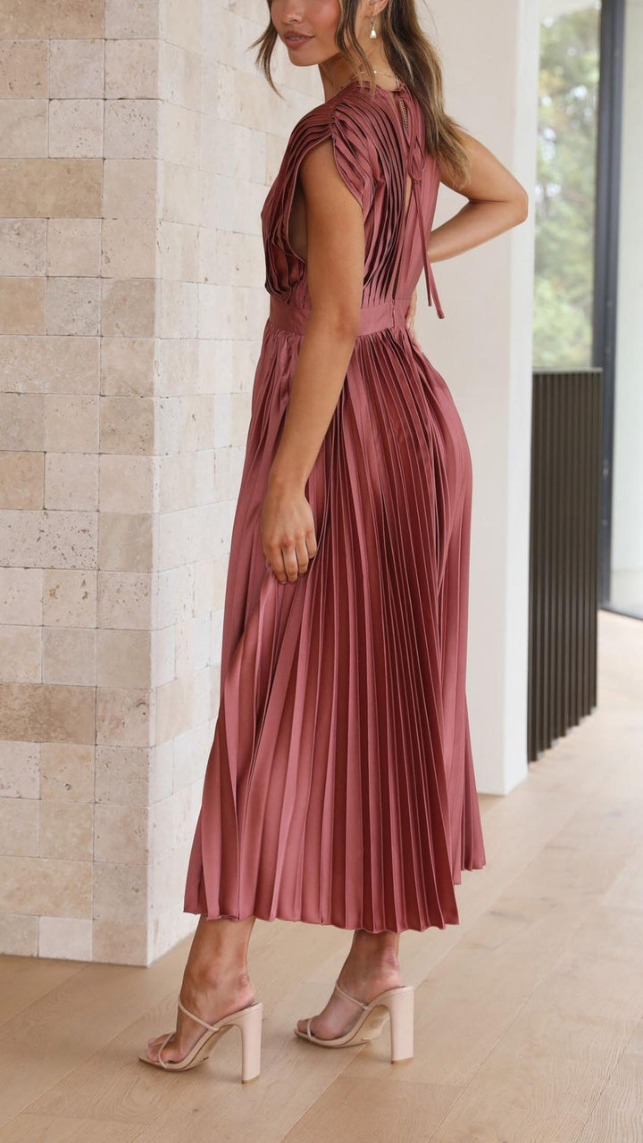 Zahra | Women's Elegant Pleated Maxi Dress