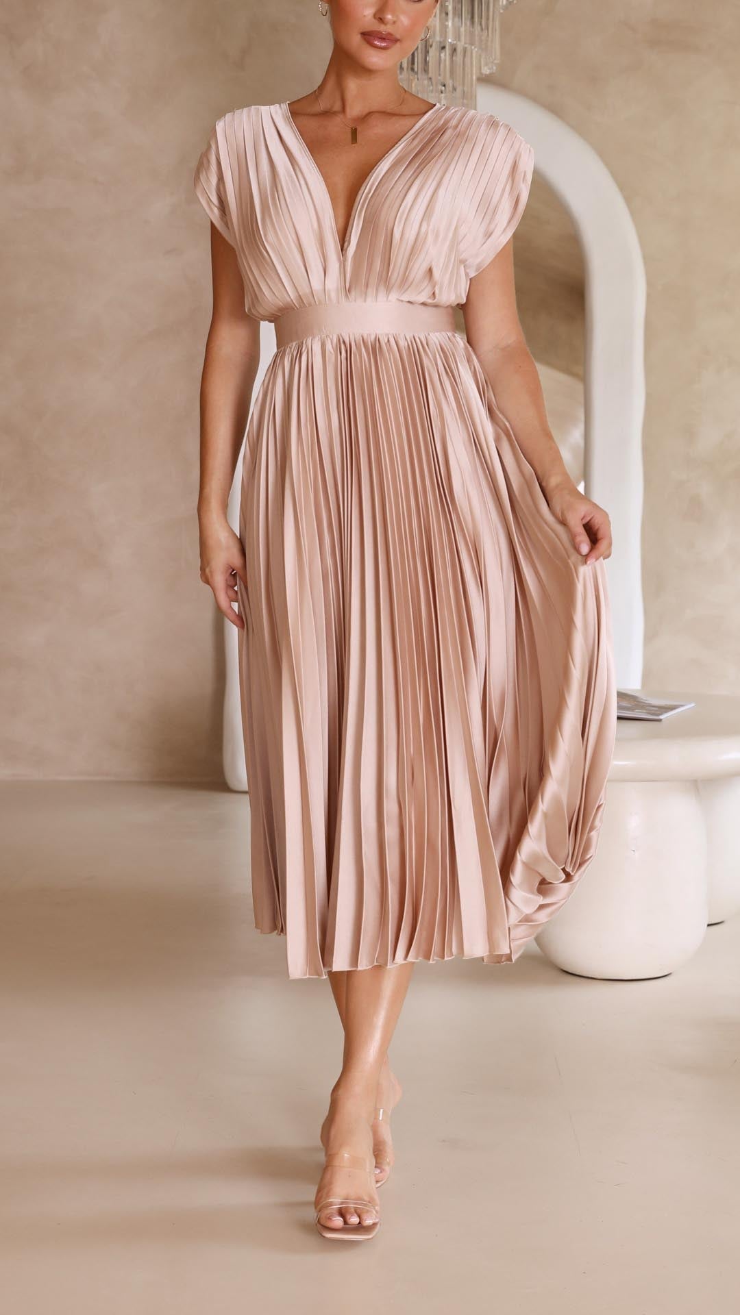 Zahra | Women's Elegant Pleated Maxi Dress