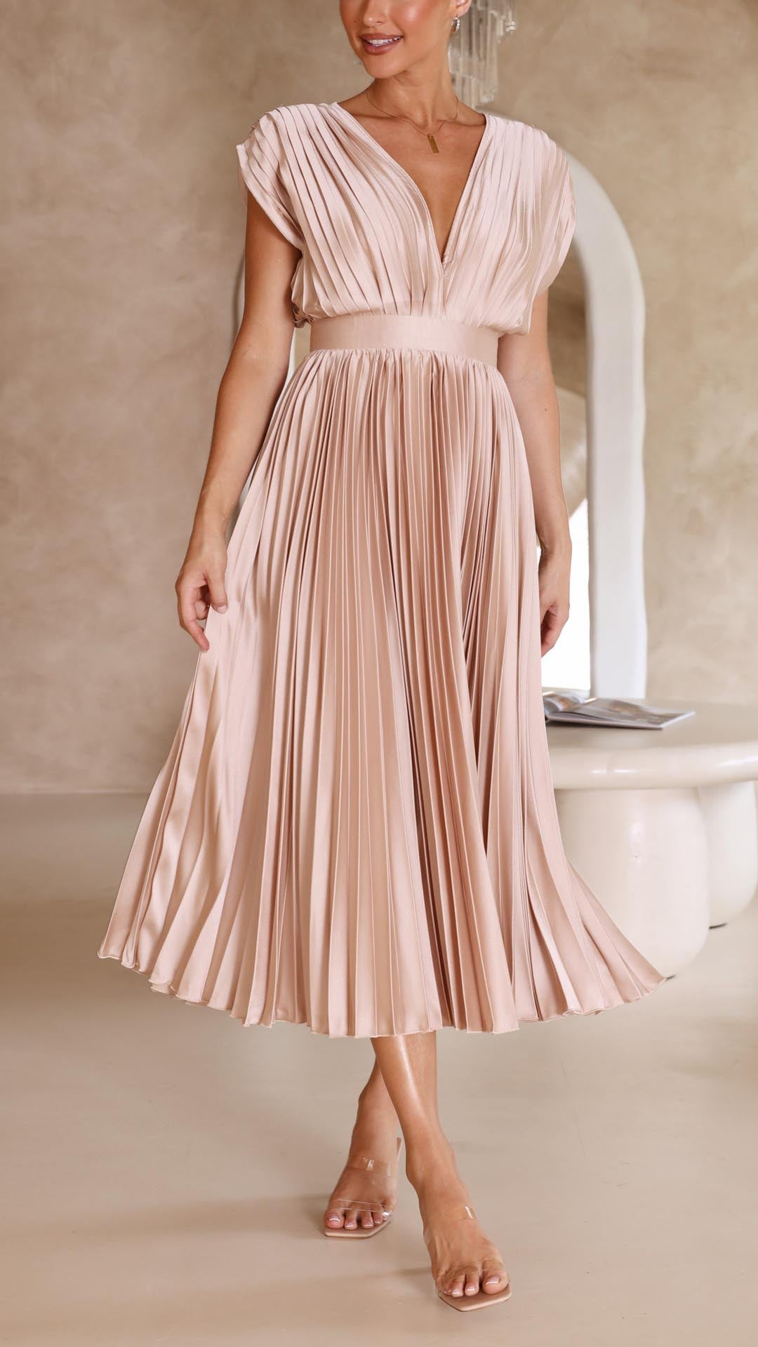 Zahra | Women's Elegant Pleated Maxi Dress