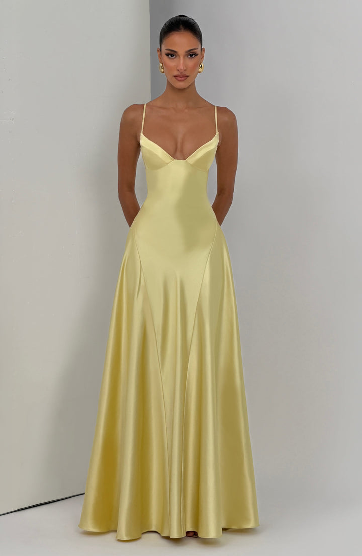 Elara | Women&