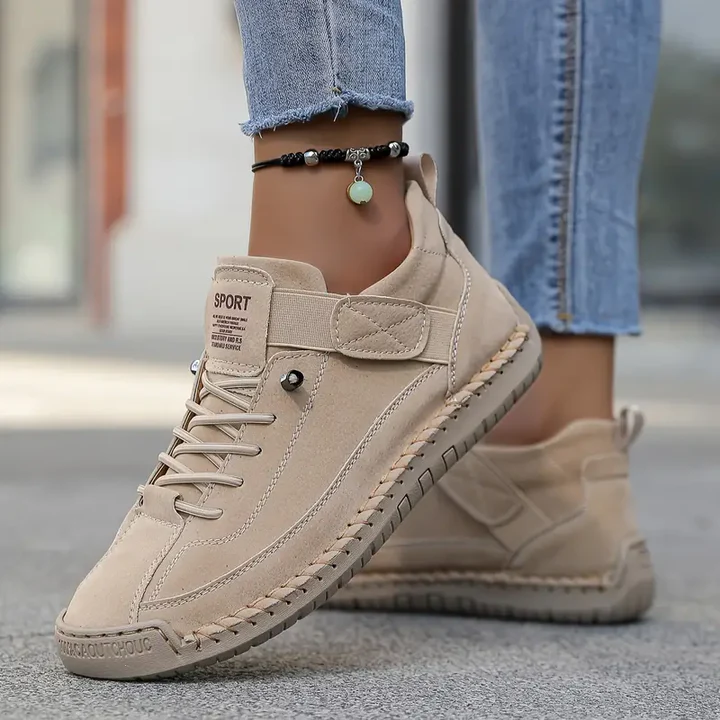 Kallie | Women&