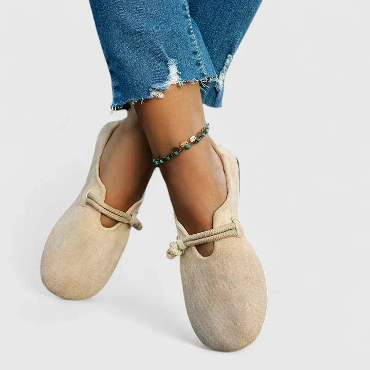 Journee | Women’s Casual Cut-Out Orthopädische Loafers