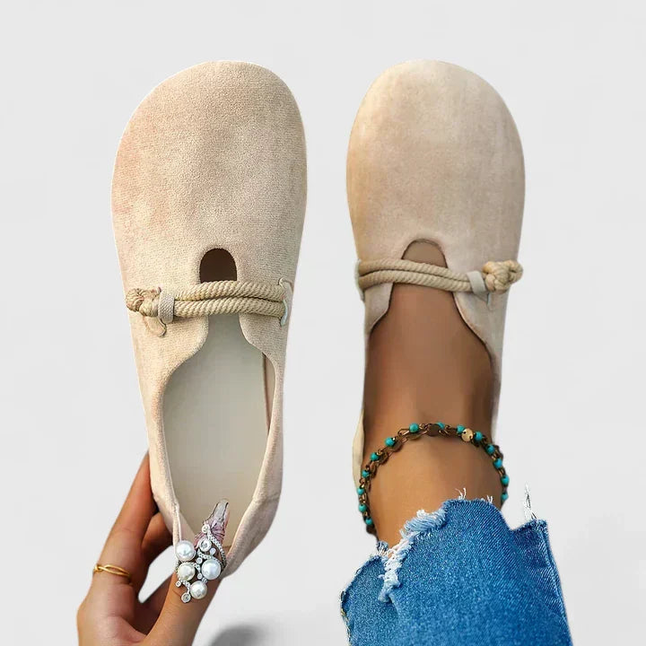 Journee | Women’s Casual Cut-Out Orthopädische Loafers