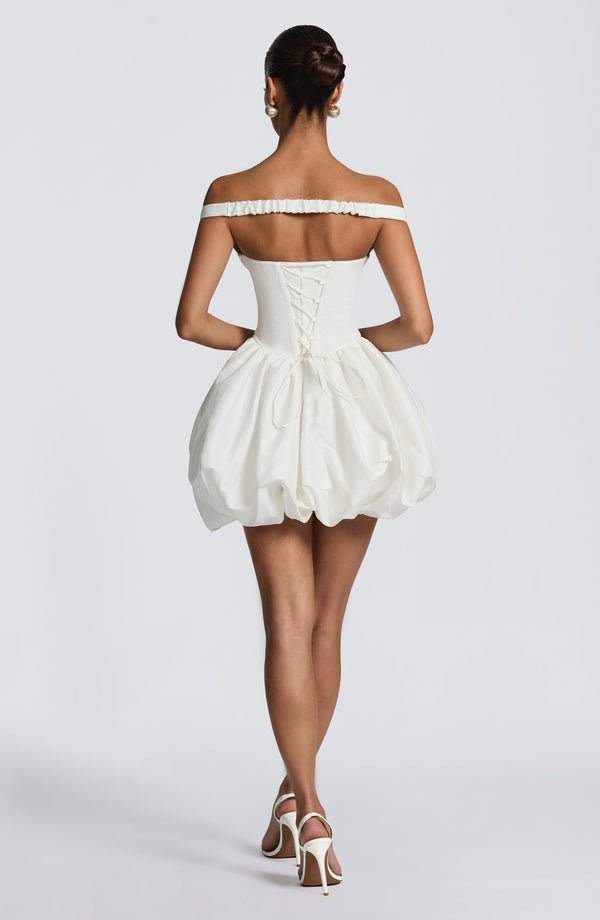 Avery | Women&