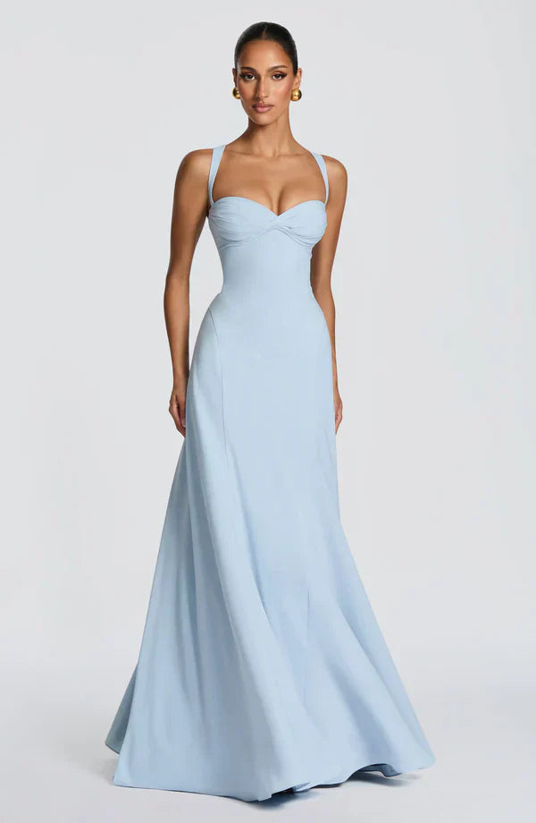Della | Women&