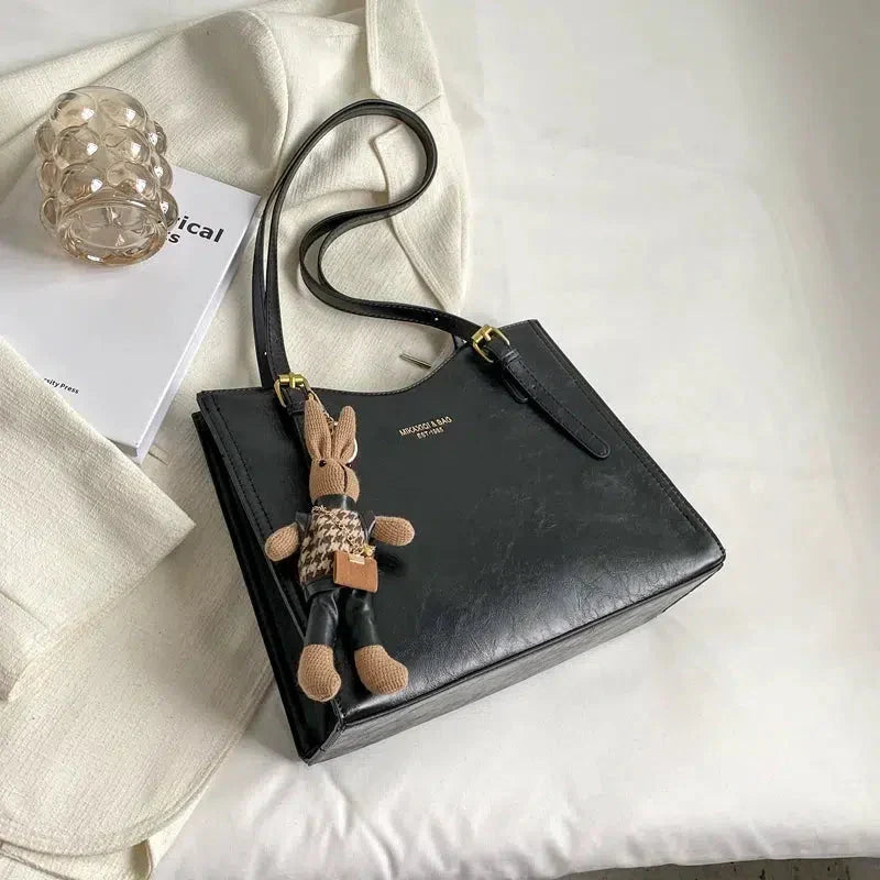 Isabella | Women&
