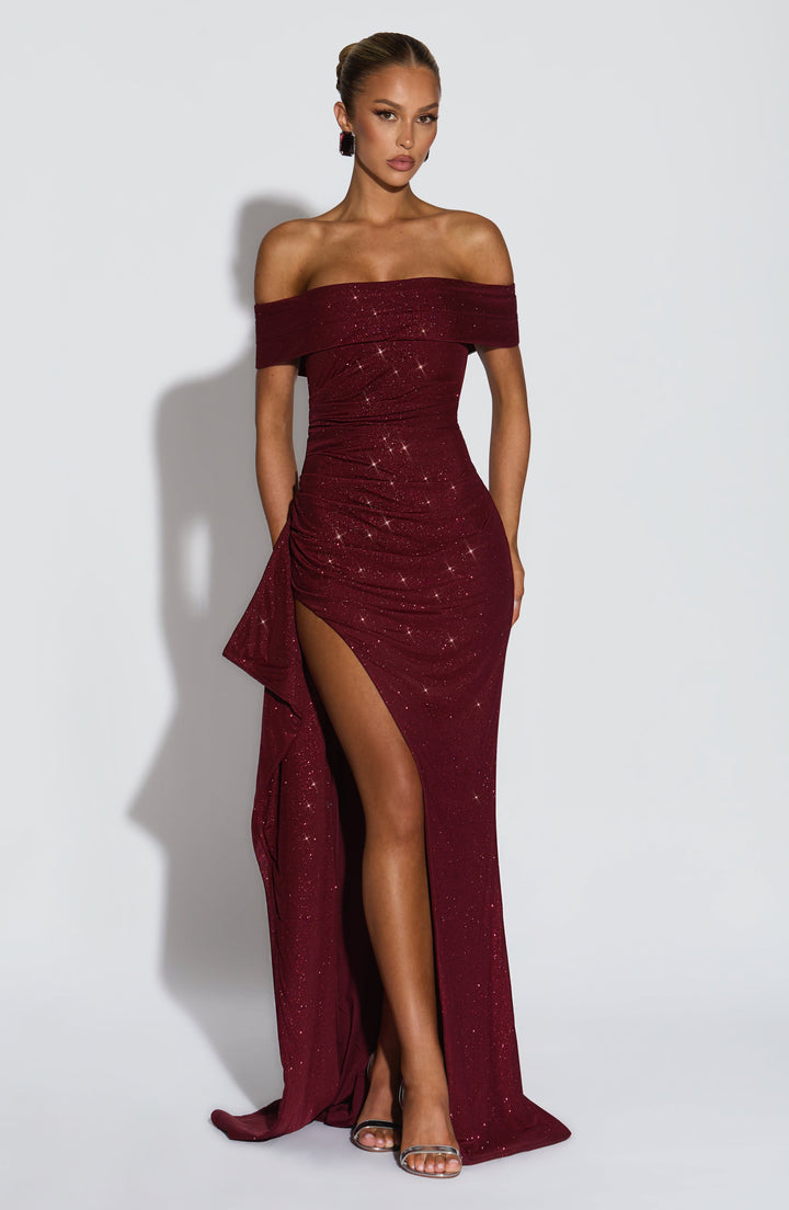Emilia | Women&