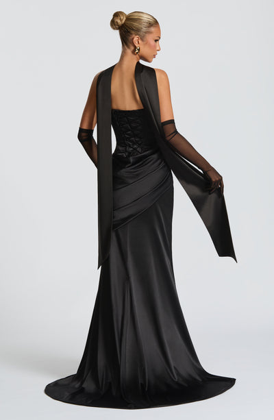 Amelia | Women&