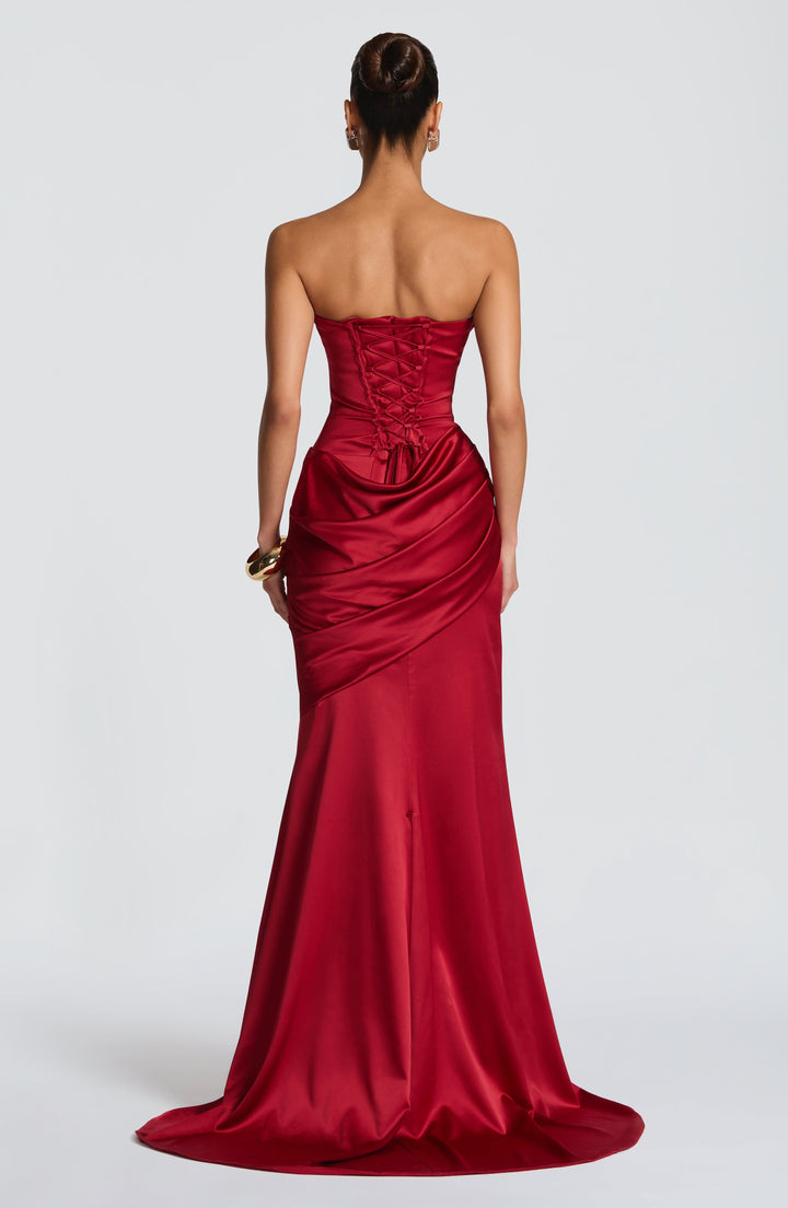 Amelia | Women&