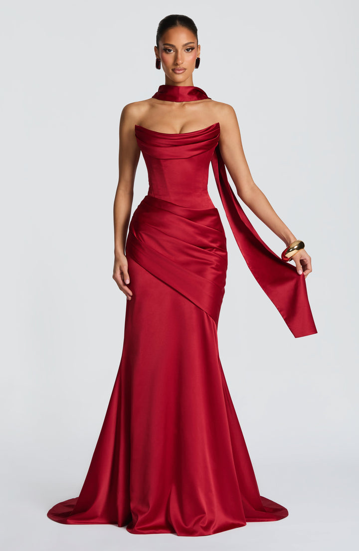 Amelia | Women&