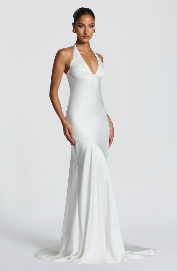 Claudia | Women&