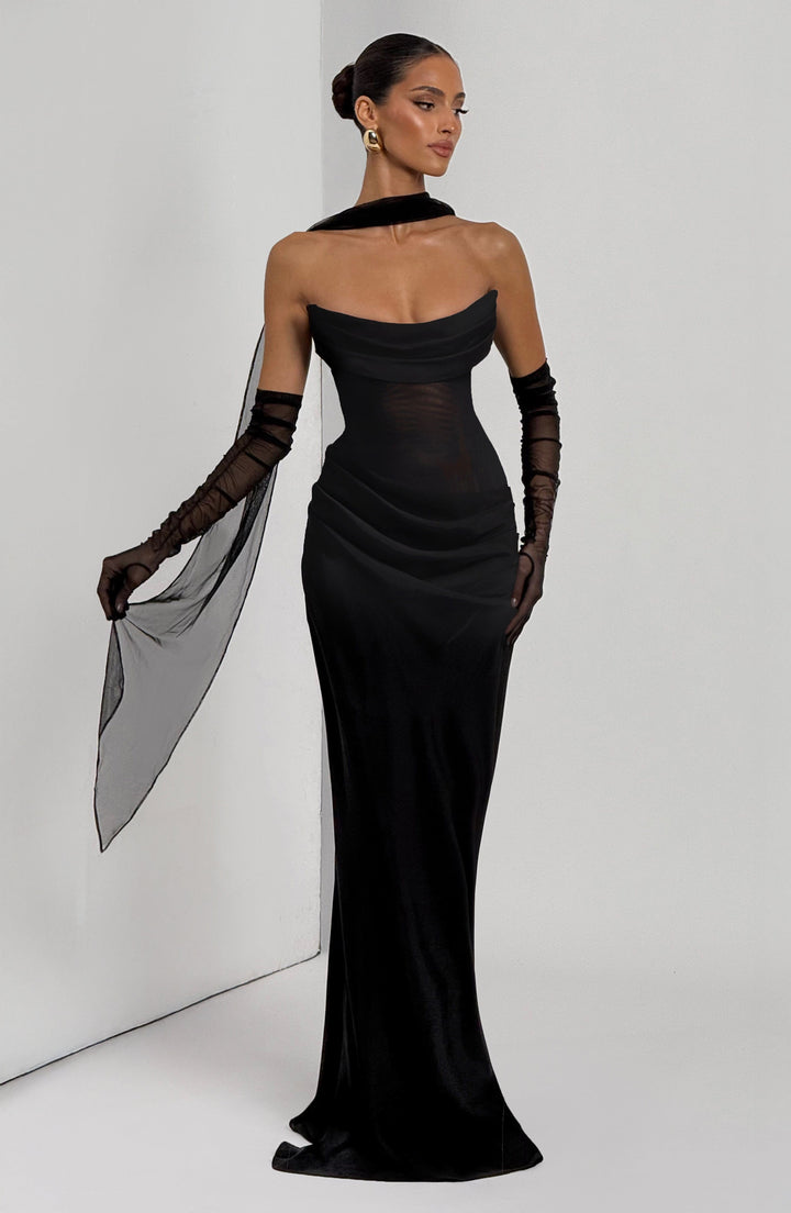 Selena | Women&