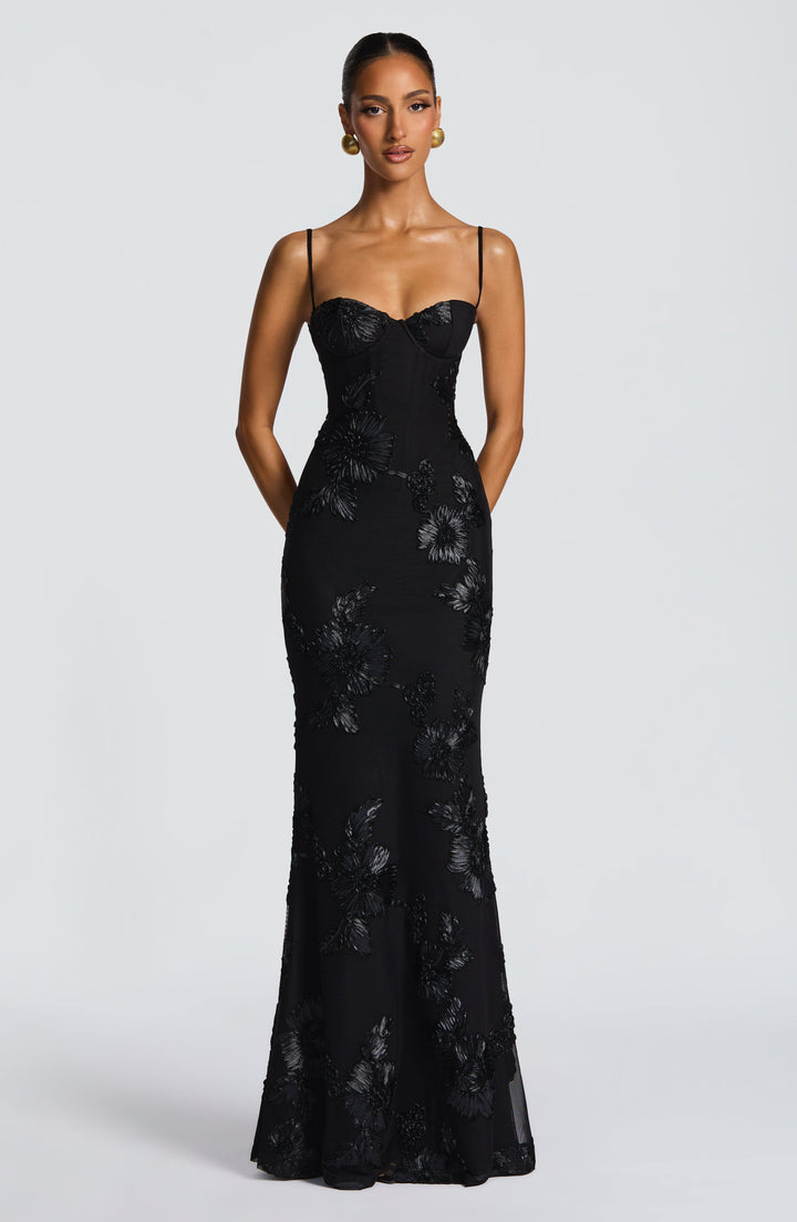 Kiara | Women&