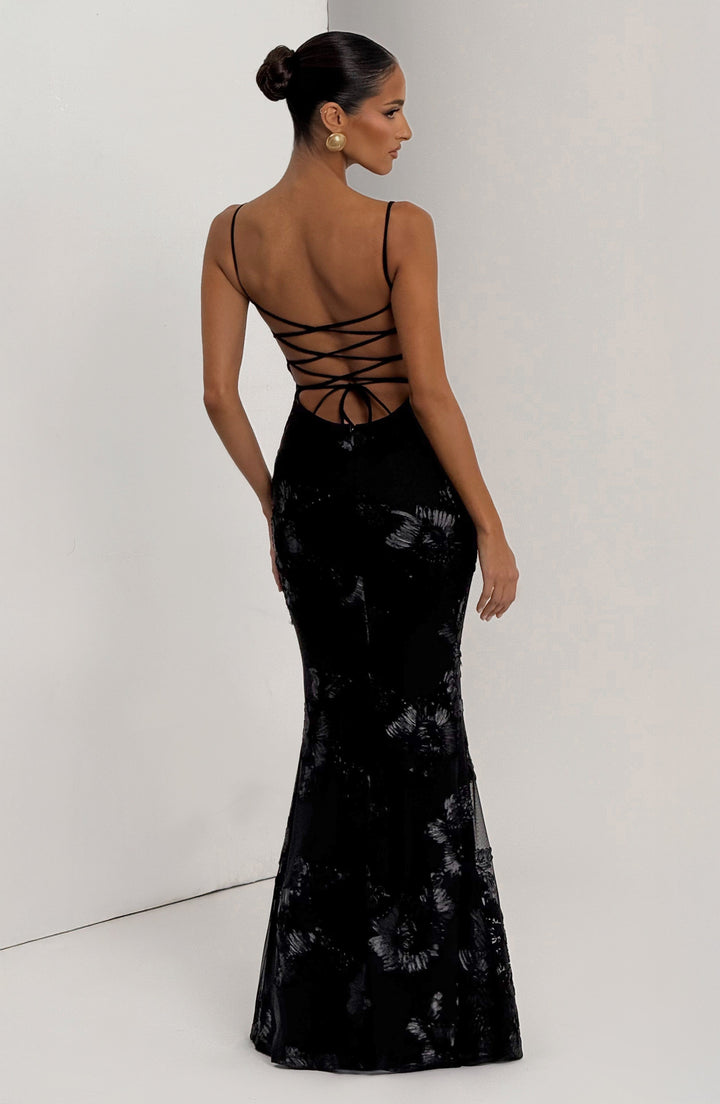 Kiara | Women&