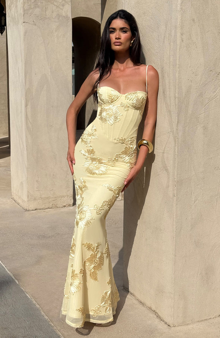 Kiara | Women&