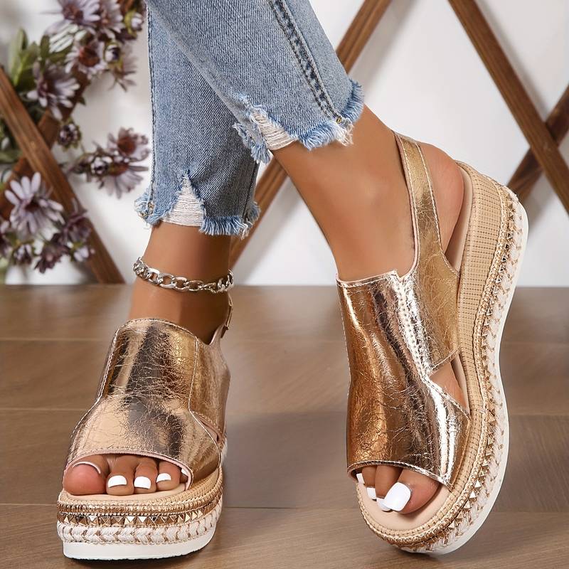 Ellie | Women&