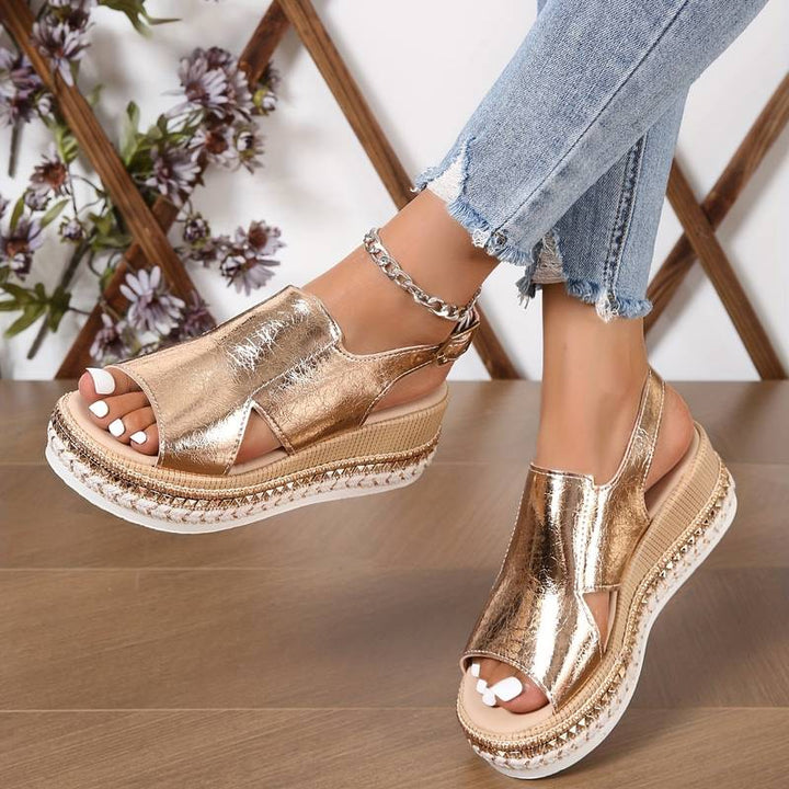 Ellie | Women&