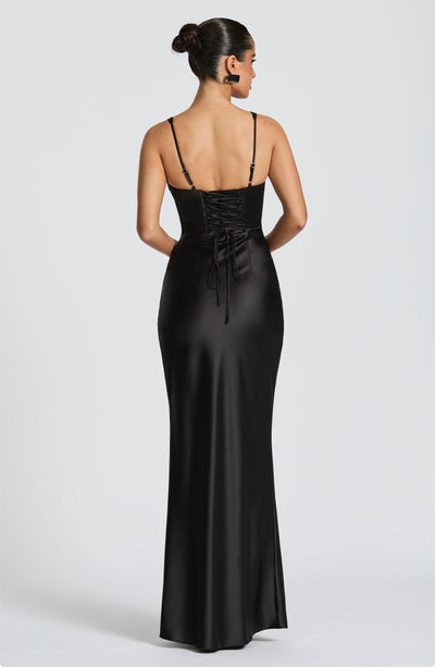 Genevieve | Women&
