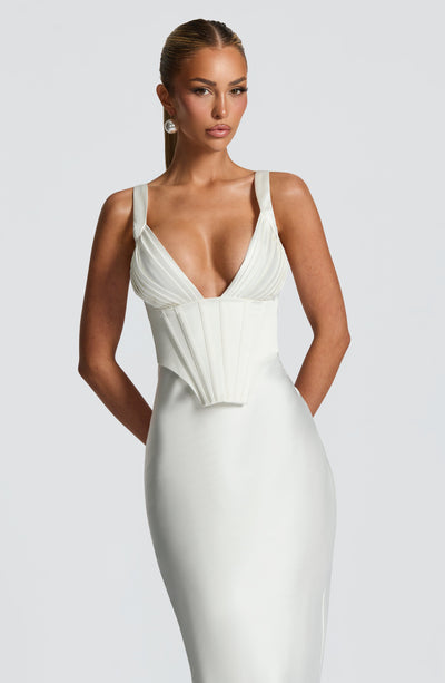 Genevieve | Women&