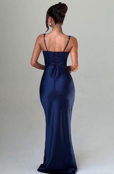 Genevieve | Women&