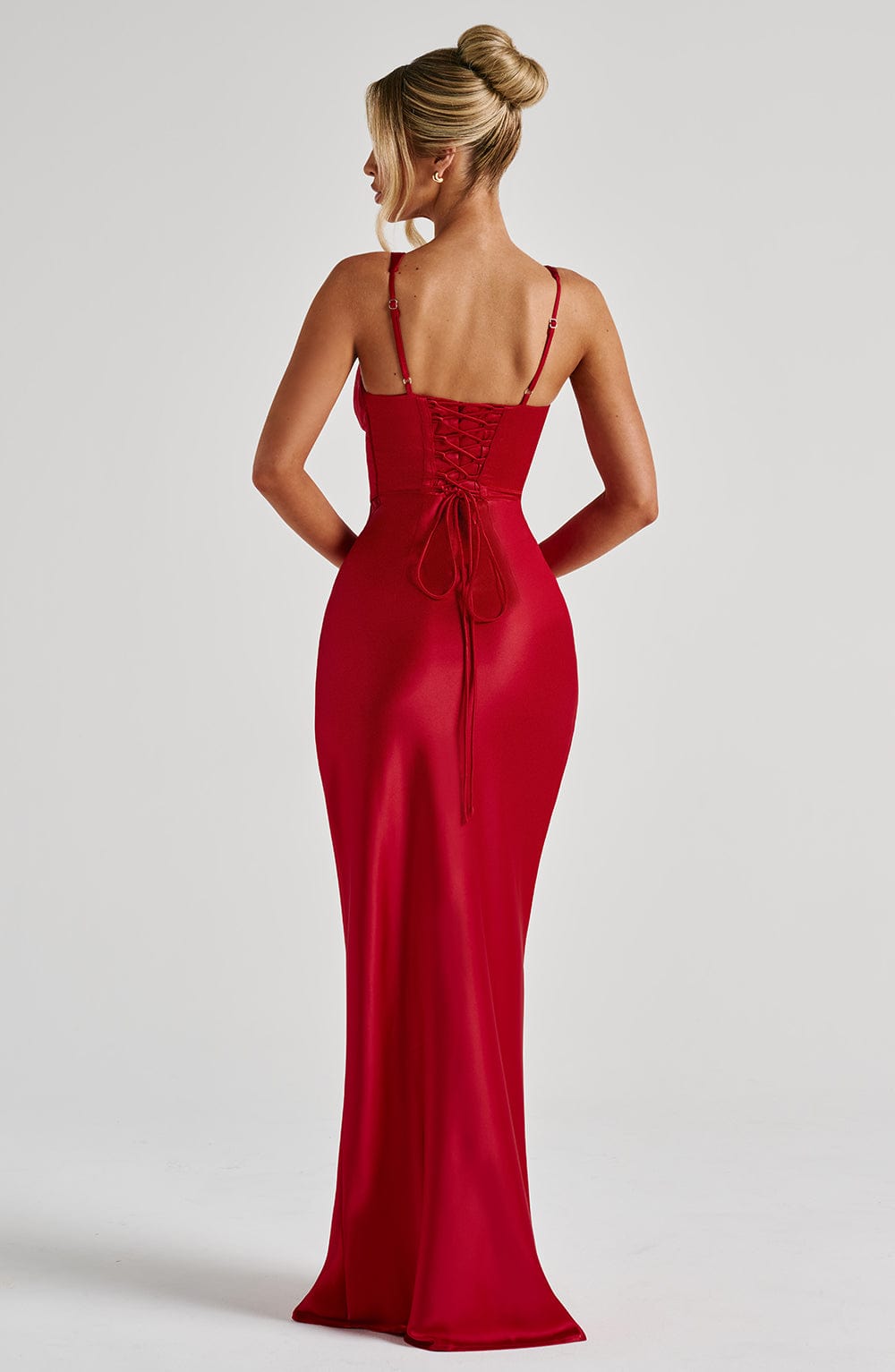 Genevieve | Women&