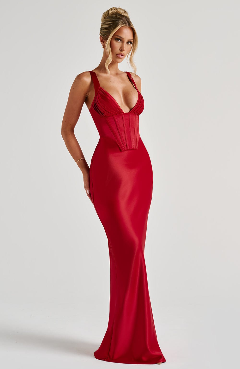 Genevieve | Women&