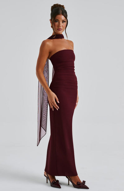 Elena | Women&