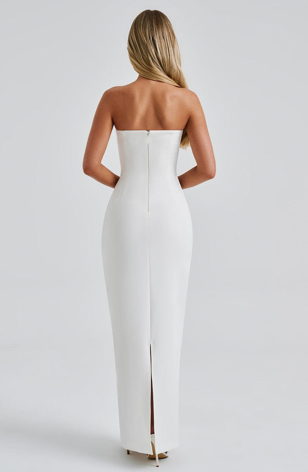 Elena | Women&
