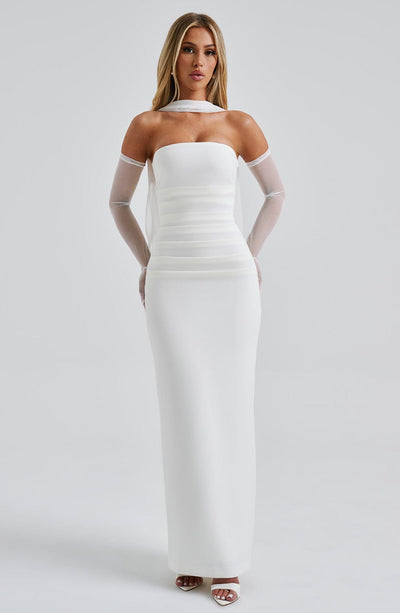 Elena | Women&